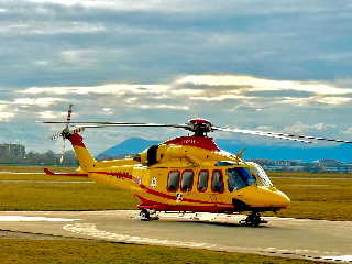 Tragedia sulla A21, bimbo di 8 anni muore in uno schianto. Era in moto con il padre